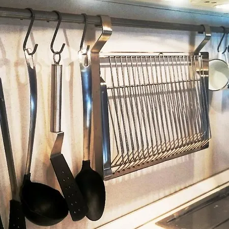 Colorful Center - Parking Available דירה *